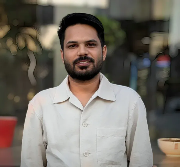 abhimanyu-singh.webp